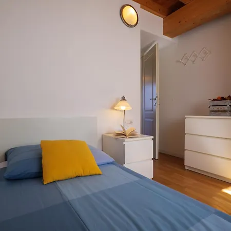 Casa Bellavista Apartment Colico